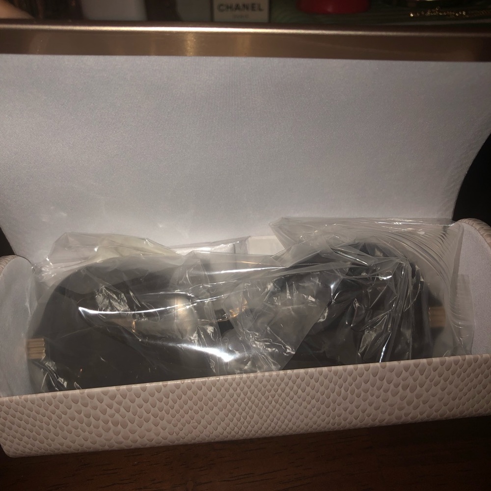 NWT Jimmy Choo large round sunglasses - Picture 3 of 9